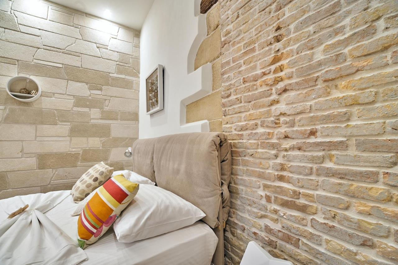 Semeli Apartment Kíssamos Exteriör bild