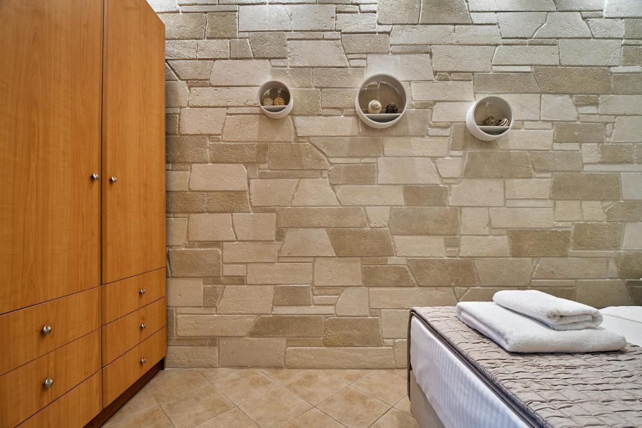 Semeli Apartment Kíssamos Exteriör bild